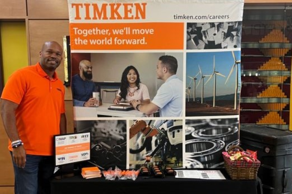 Wealthy Wednesdays help students with their job search path Central